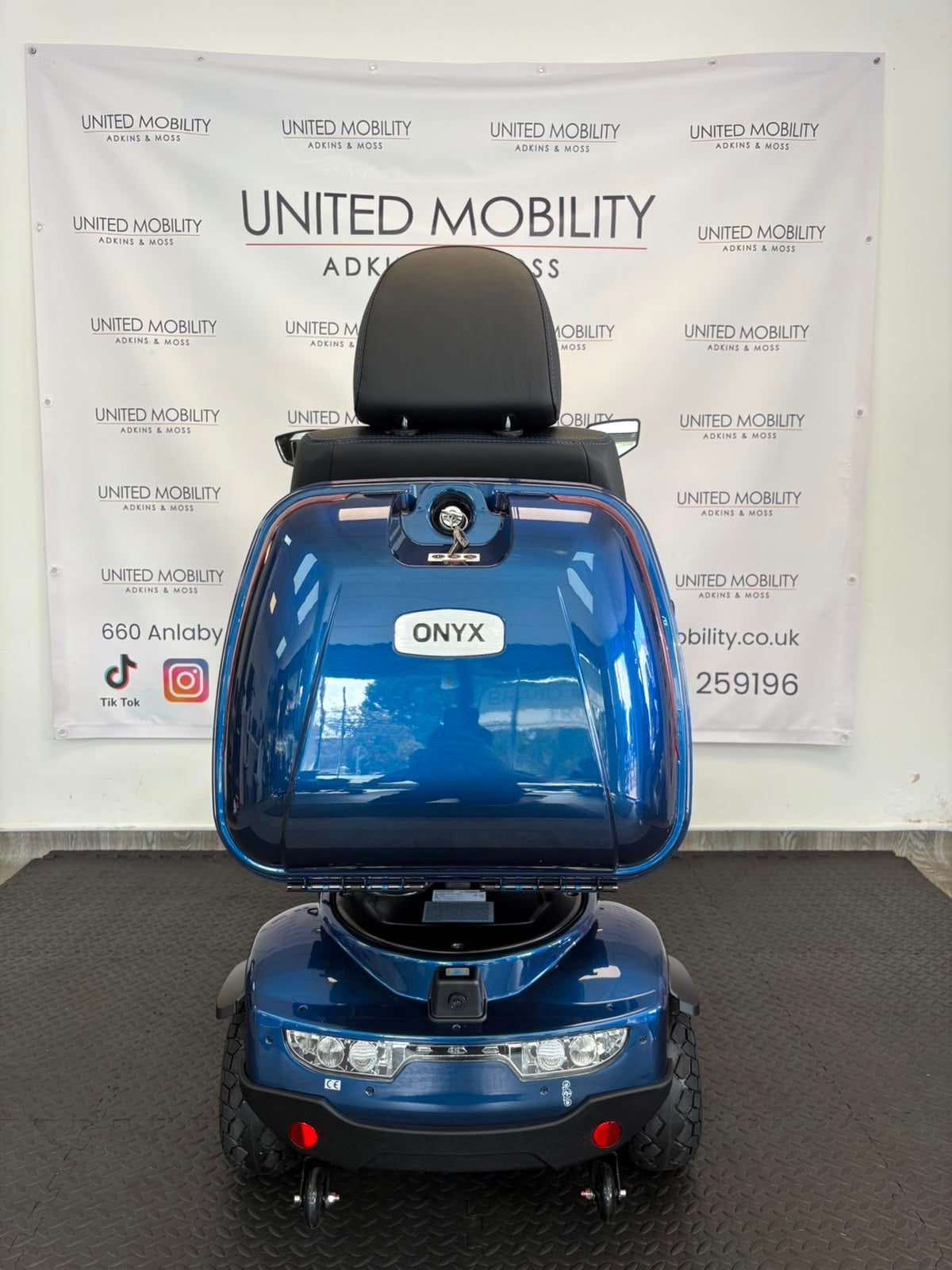 Onyx 8mph mobility scooter