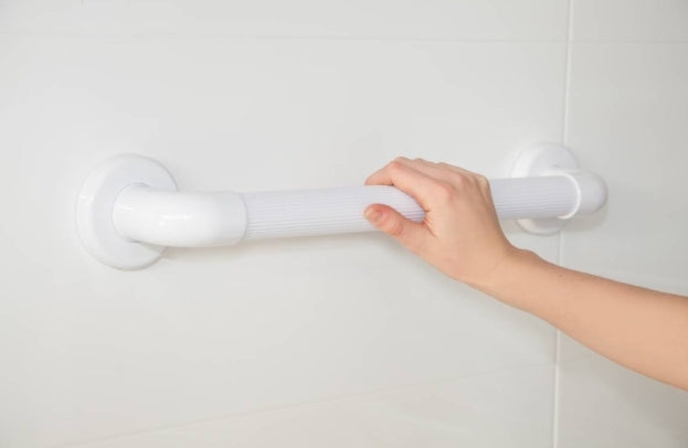 Atlantis Moulded Fluted Grab Rails