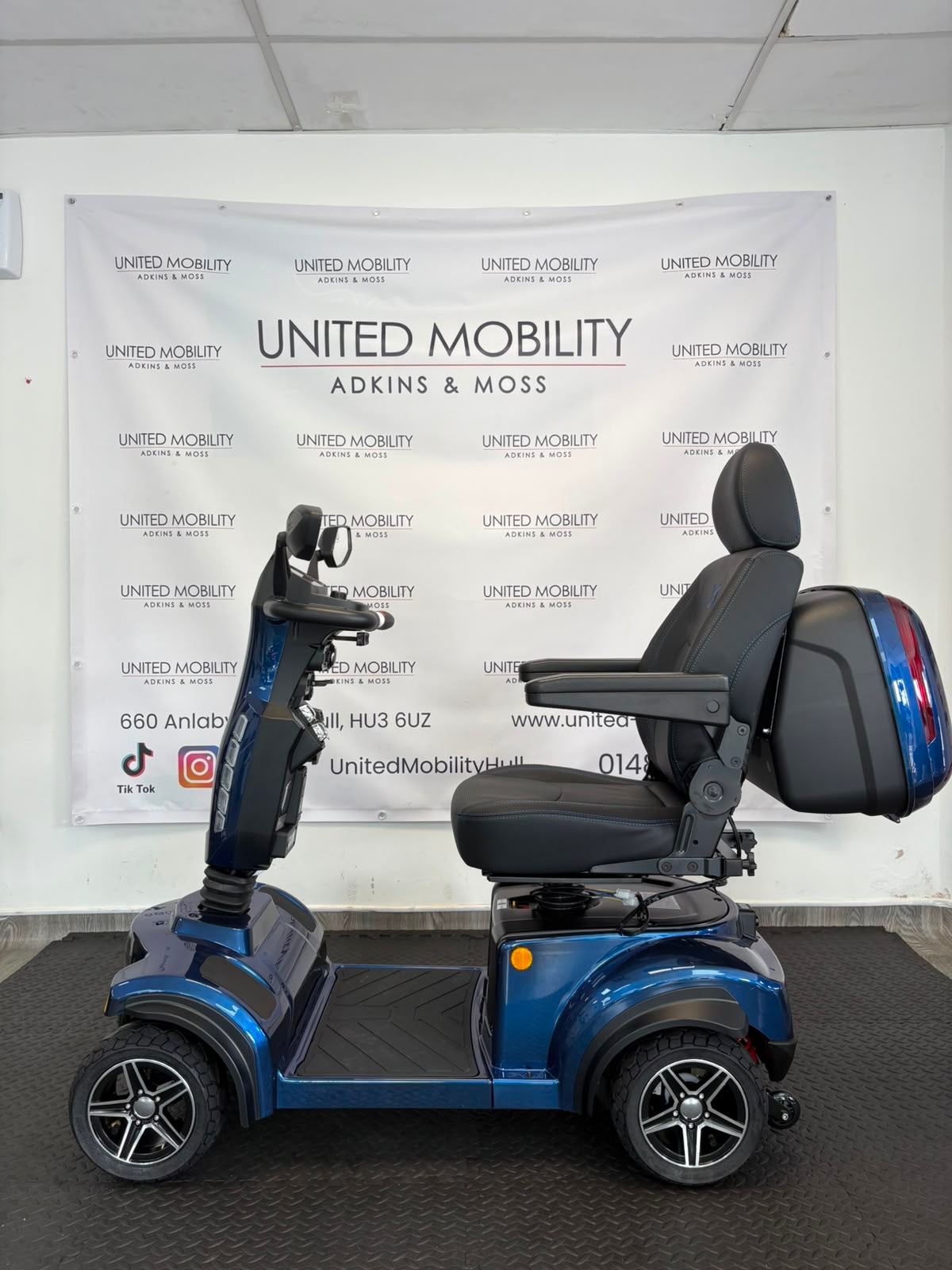 Onyx 8mph mobility scooter
