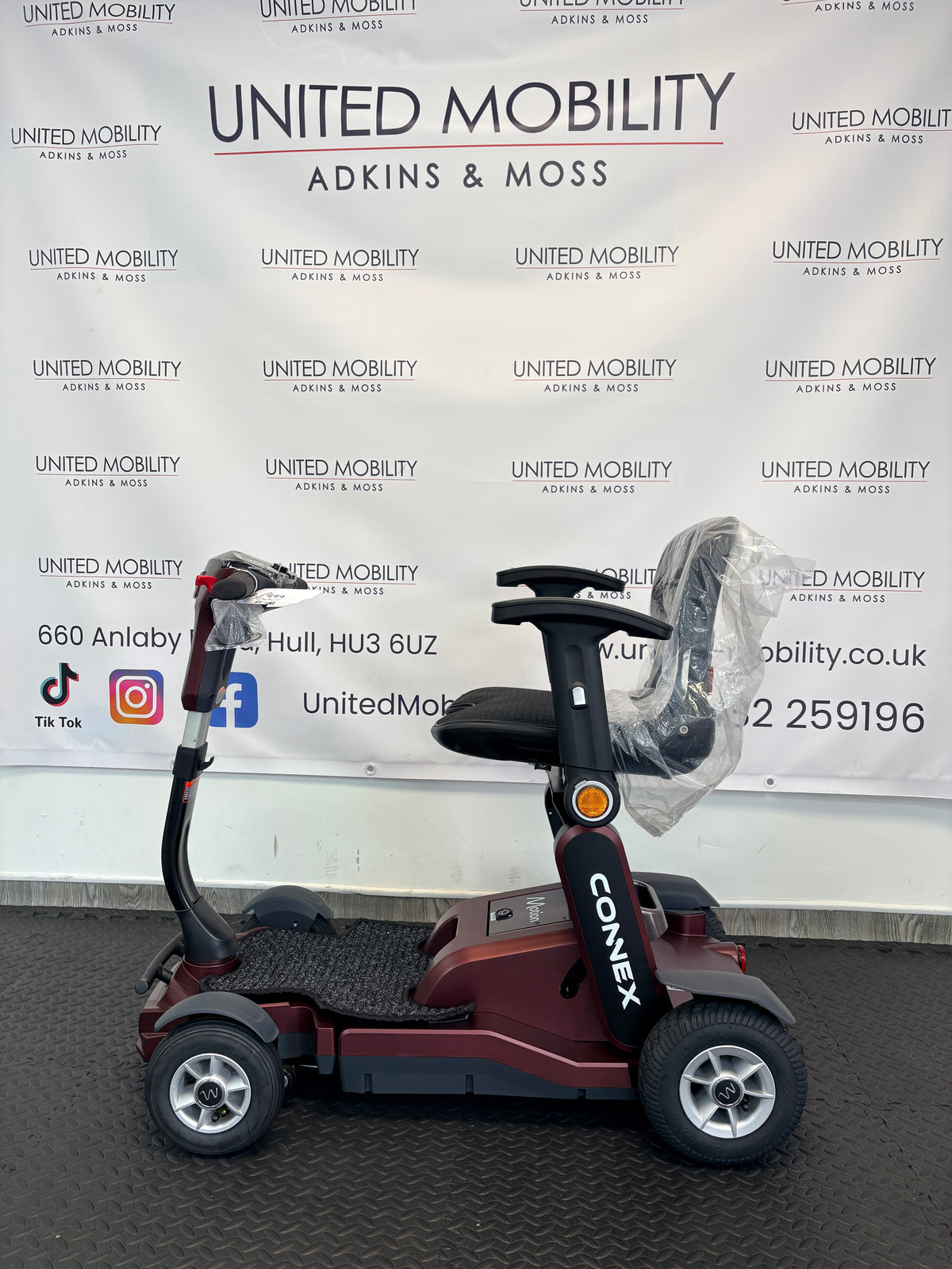 Motion Healthcare Connex 4mph Auto-Folding Scooter