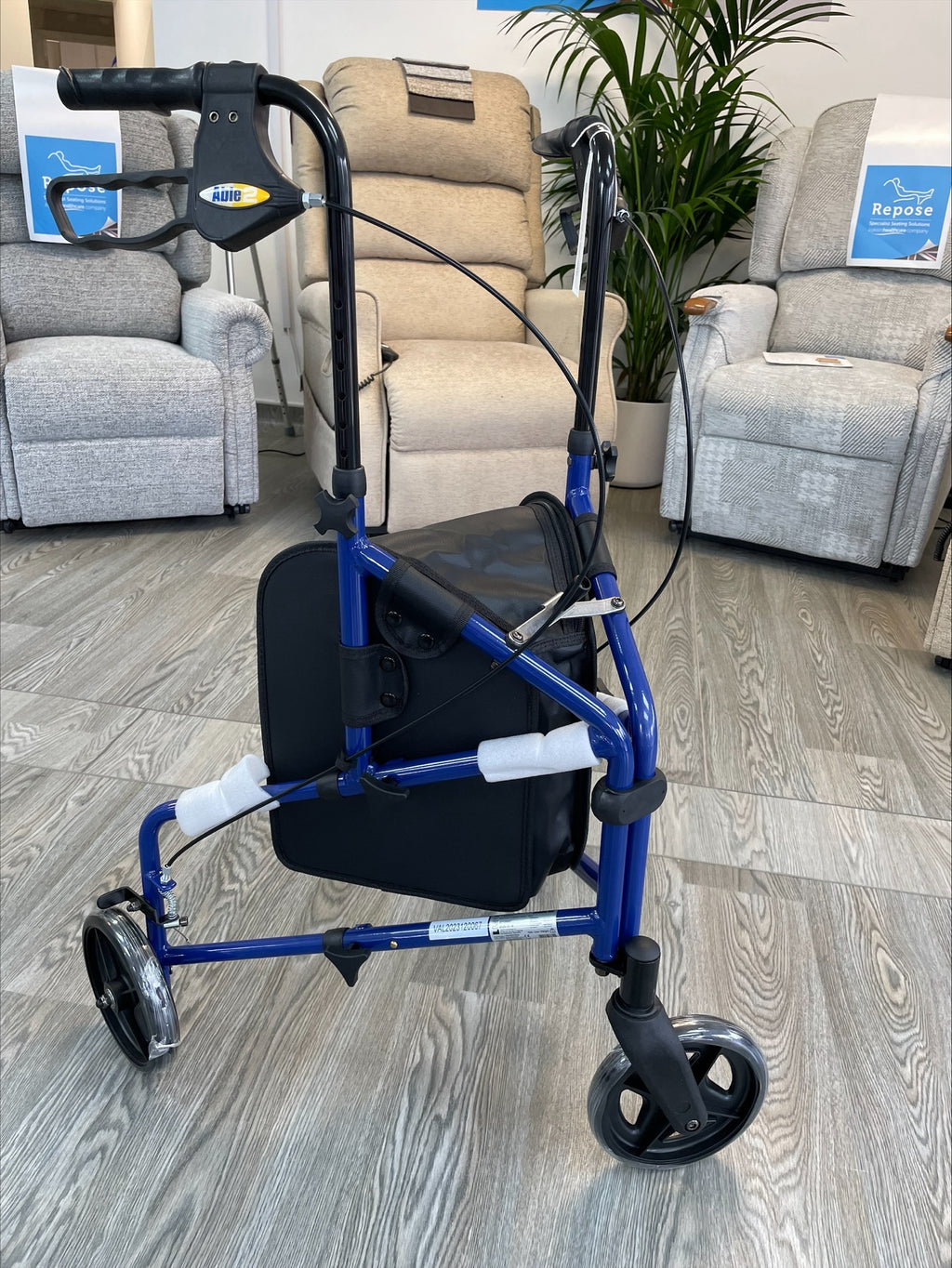 Tri Walker