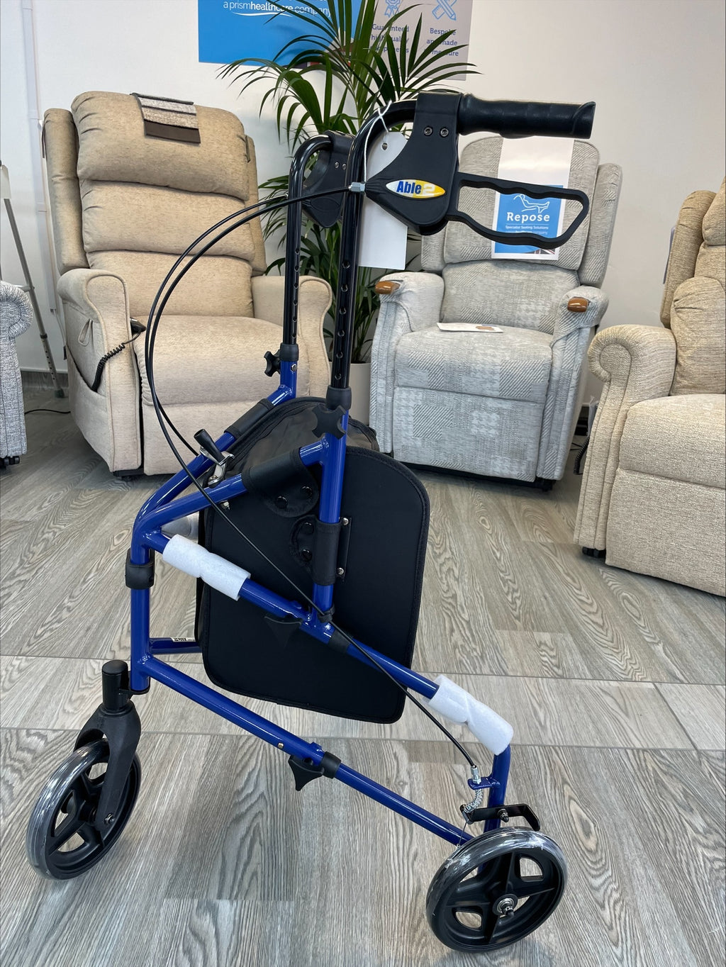Tri Walker
