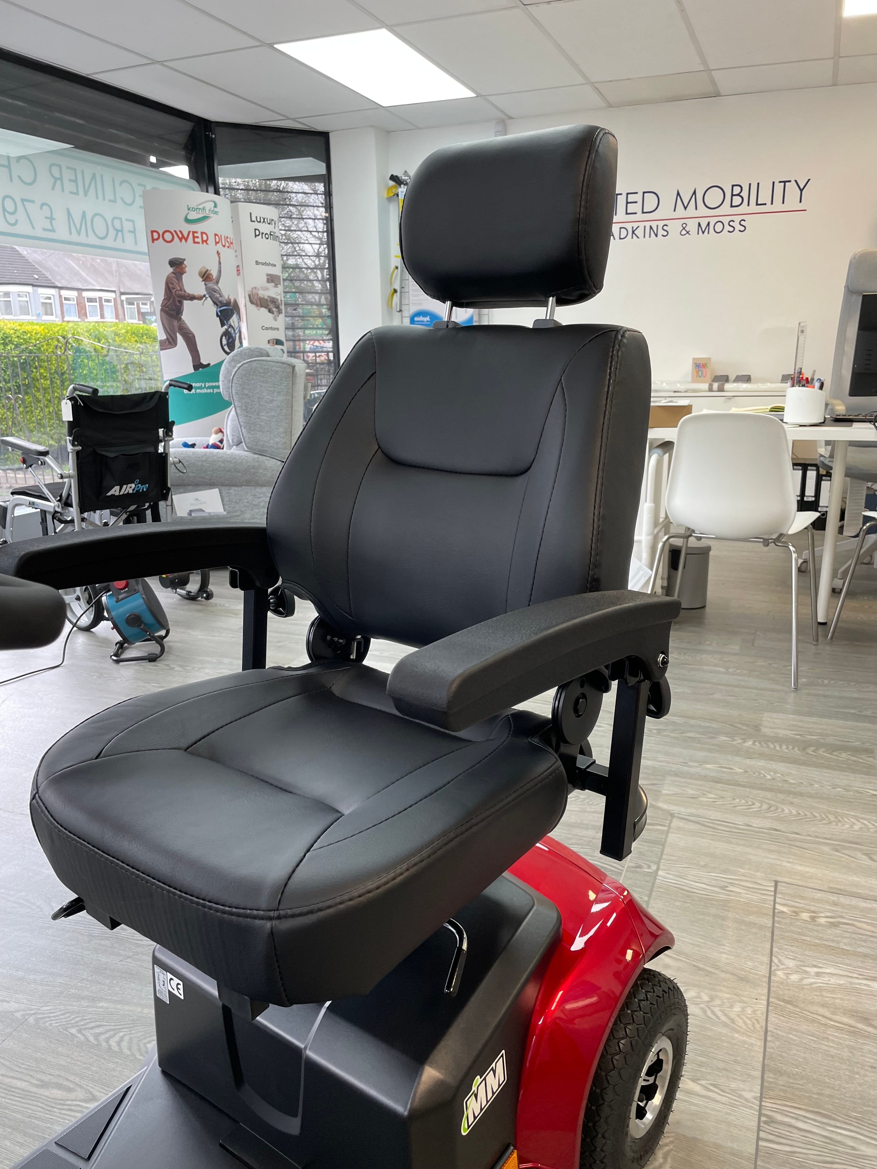 Monarch MM8 mobility scooter