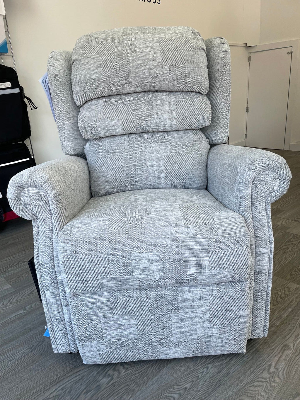 Olympia rise and recline chair (dual motor tilt in space)