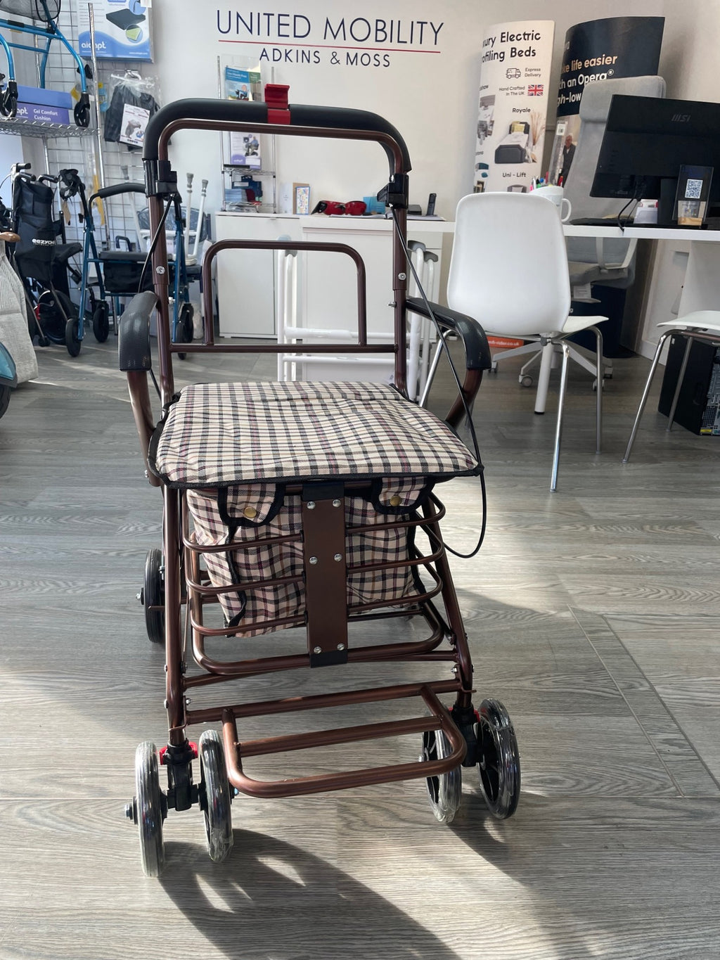 Foldable Shopping Trolley with Seat