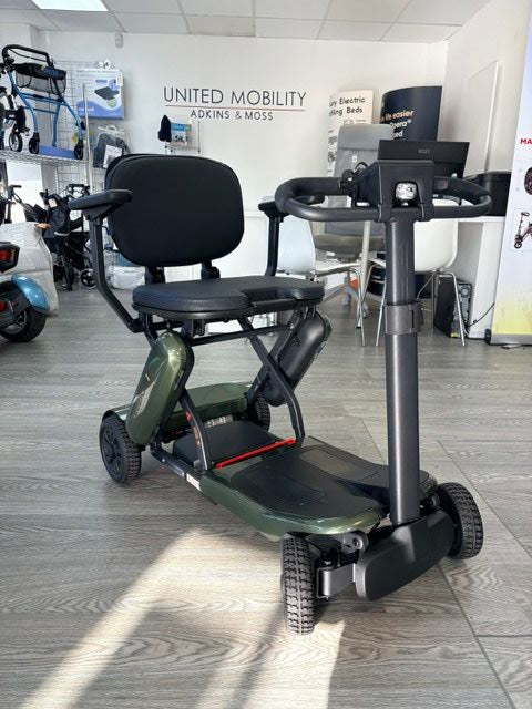 Eezy Lightweight 4MPH Mobility Scooter