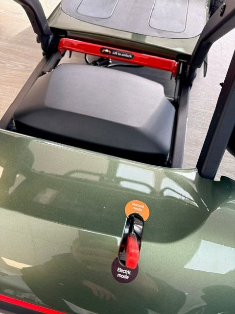 Eezy Lightweight 4MPH Mobility Scooter