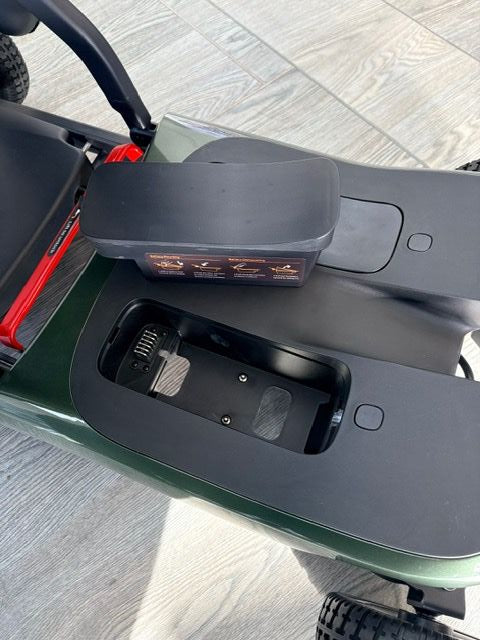 Eezy Lightweight 4MPH Mobility Scooter