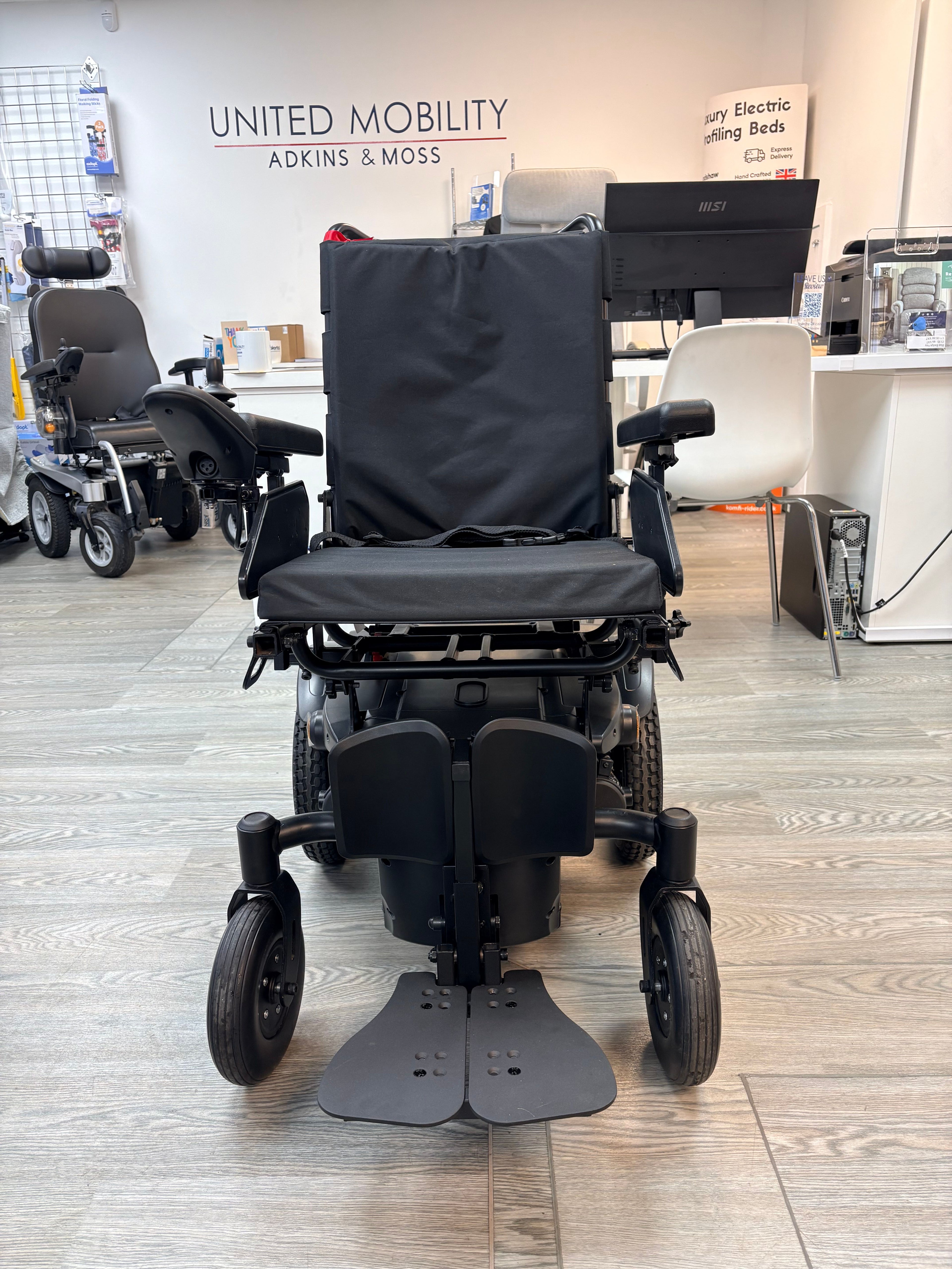 Sunrise Medical Quickie Q100R Power Chair – Ultra-Compact Indoor & Outdoor Mobility