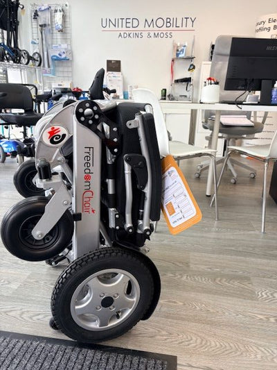 Used Freedom Chair DE08L Folding Electric Wheelchair