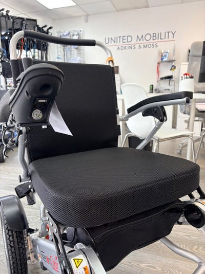 Used Freedom Chair DE08L Folding Electric Wheelchair