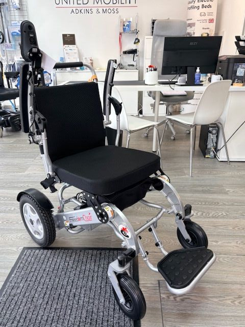 Used Freedom Chair DE08L Folding Electric Wheelchair