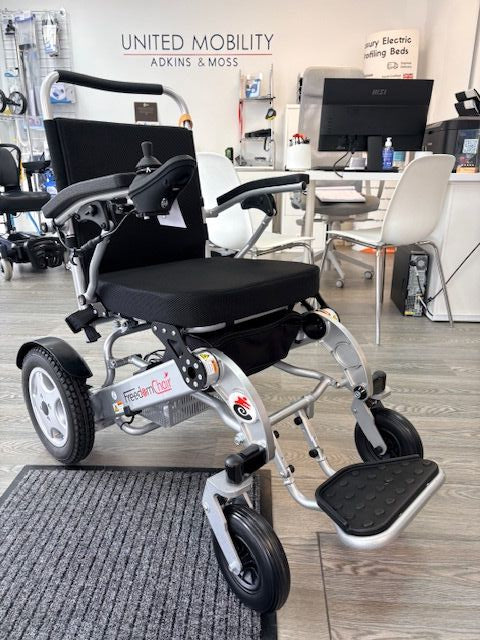 Used Freedom Chair DE08L Folding Electric Wheelchair