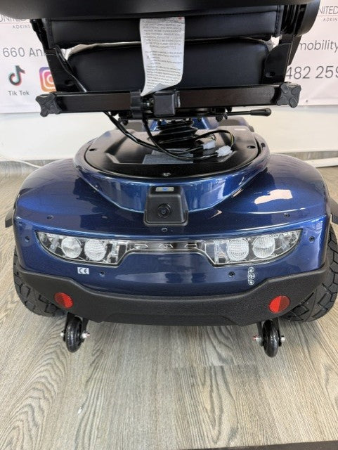 Onyx 8mph mobility scooter