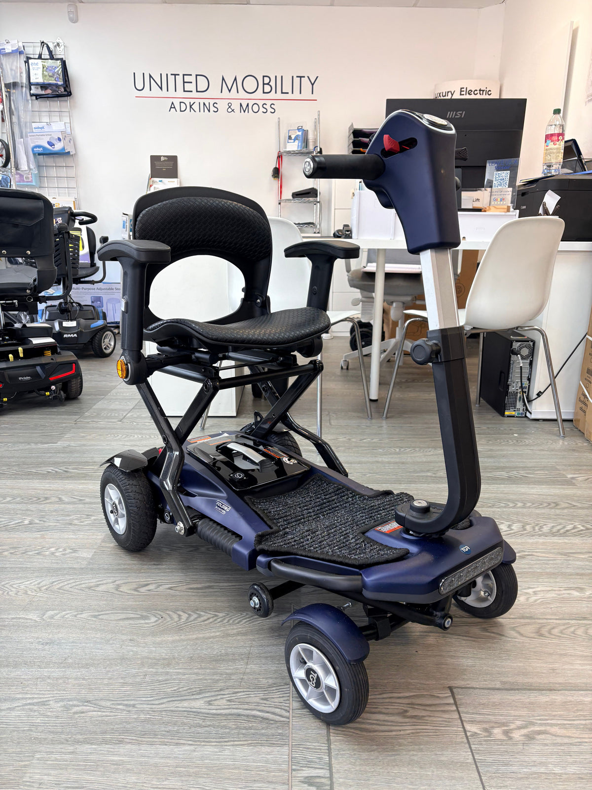 TGA Minimo Auto-fold 4MPH Mobility Scooter *Immaculate Condition*