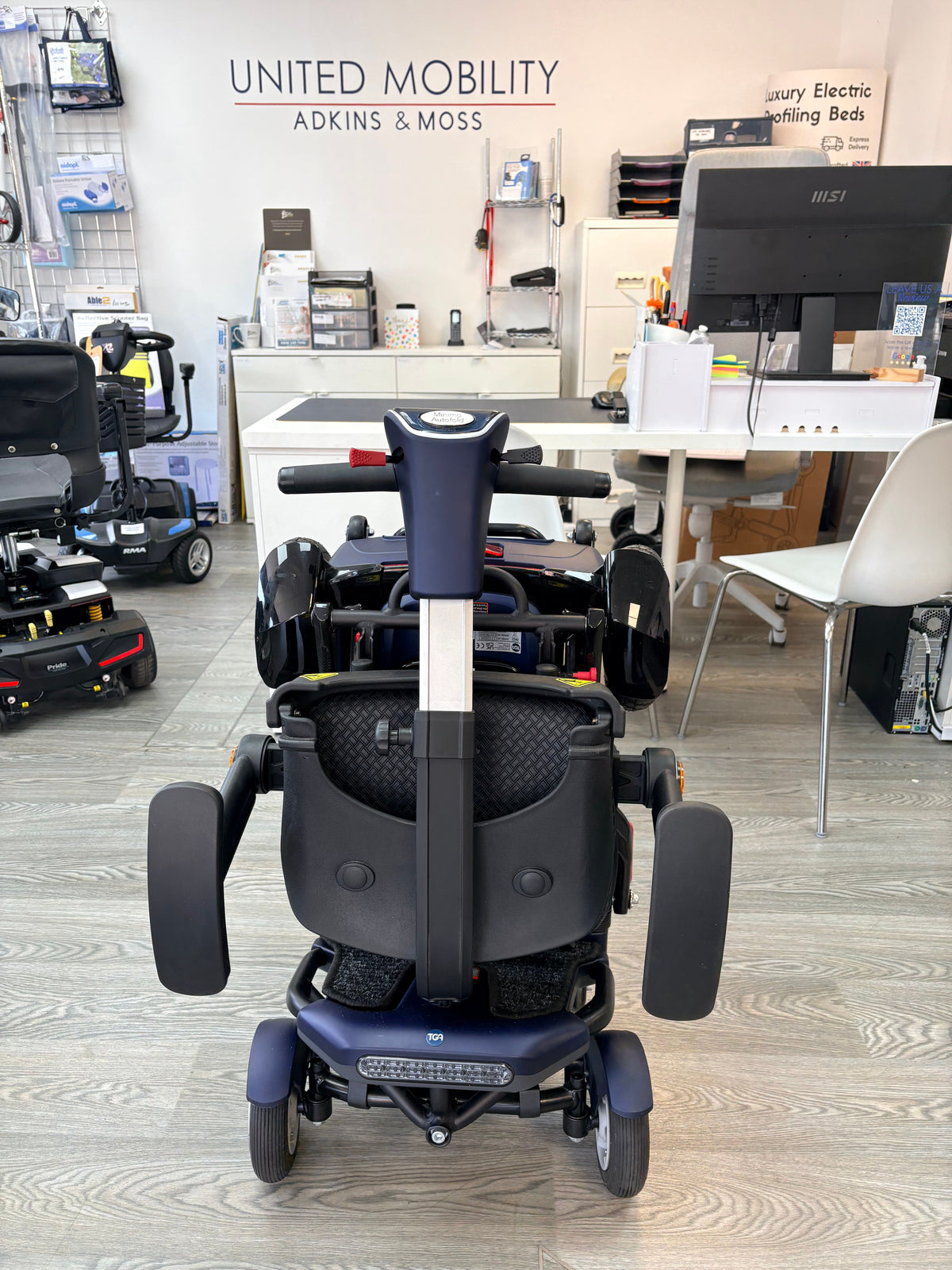 TGA Minimo Auto-fold 4MPH Mobility Scooter *Immaculate Condition*