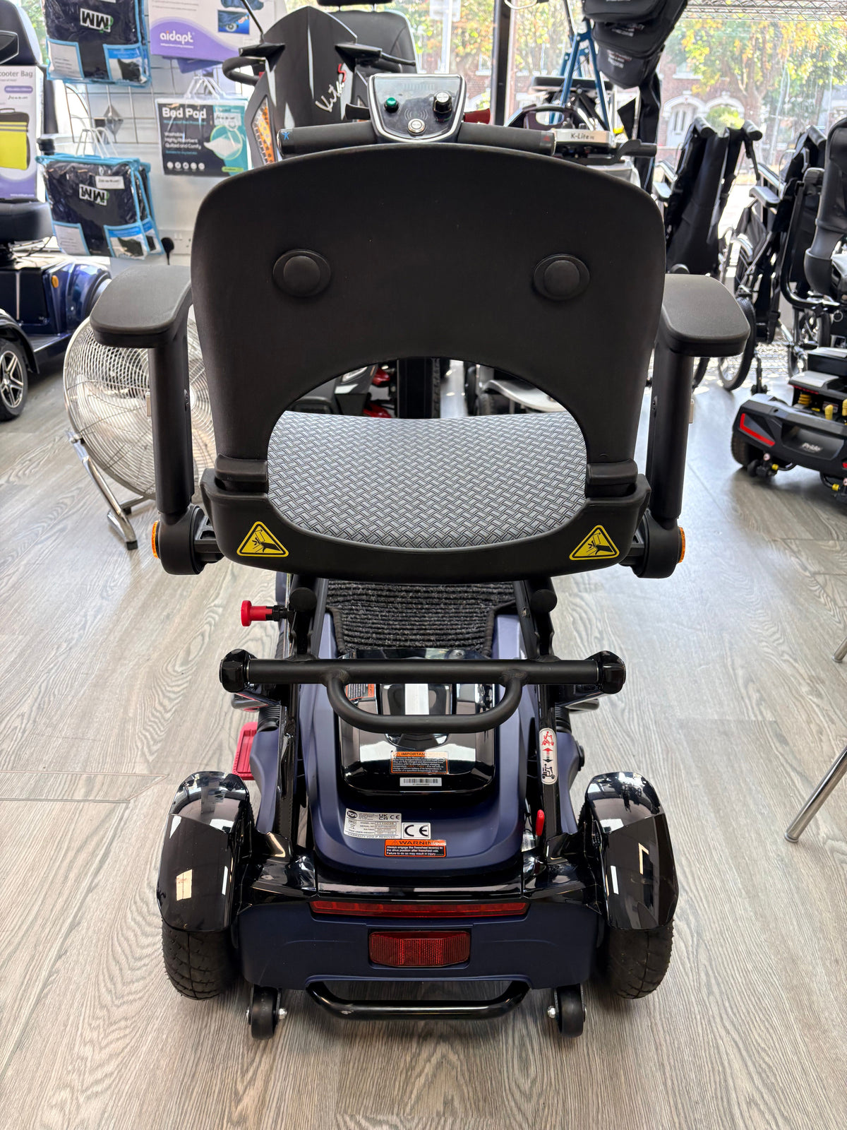 TGA Minimo Auto-fold 4MPH Mobility Scooter *Immaculate Condition*