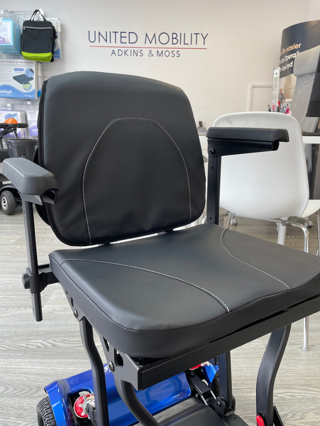 Monarch Genie 4 mph foldable mobility scooter