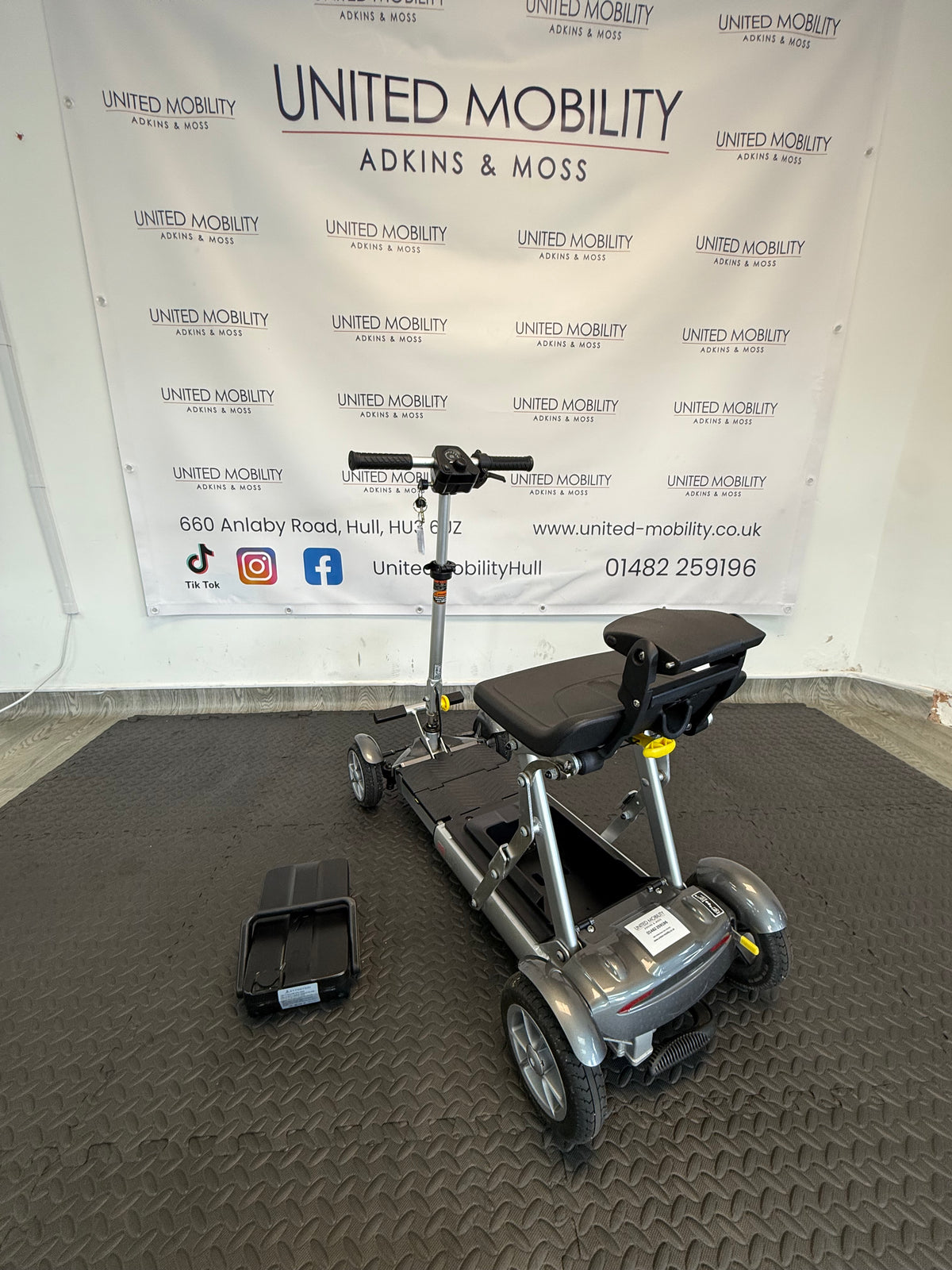 Used mLite 4MPH Folding Mobility Scooter – 2021
