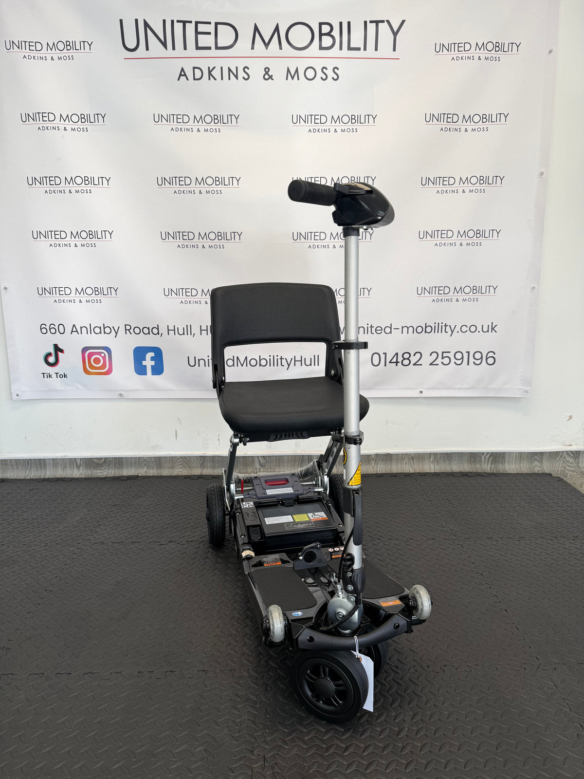 FreeRider Luggie Folding 4MPH Mobility Scooter