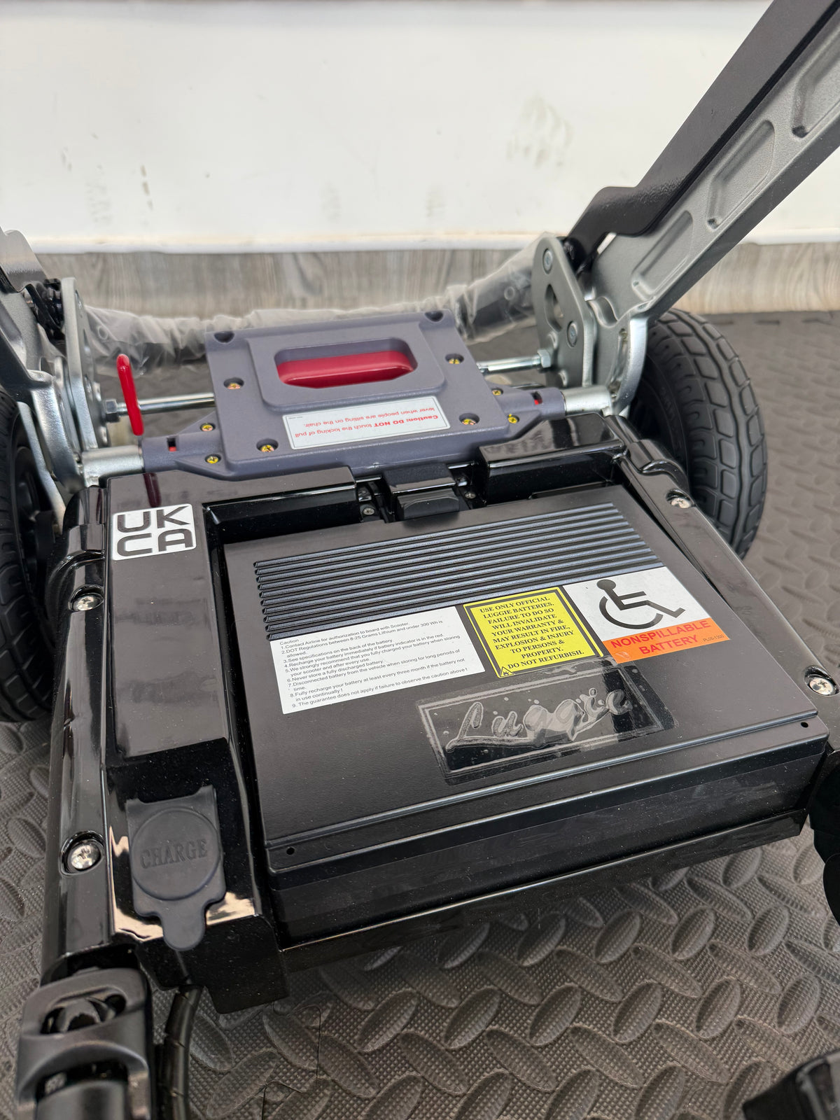 FreeRider Luggie Folding 4MPH Mobility Scooter
