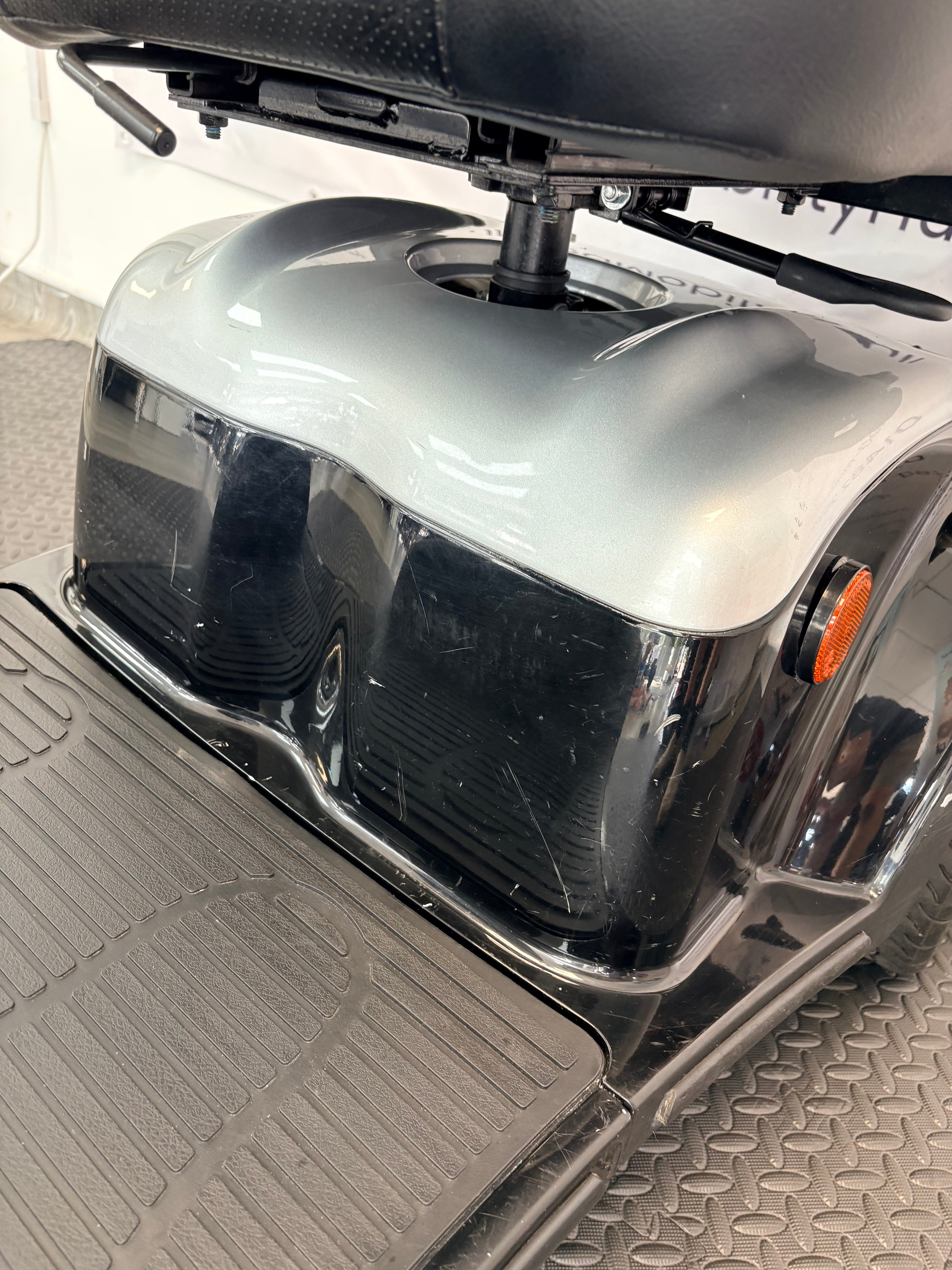 Used Kymco Maxi XLS 8mph mobility scooter