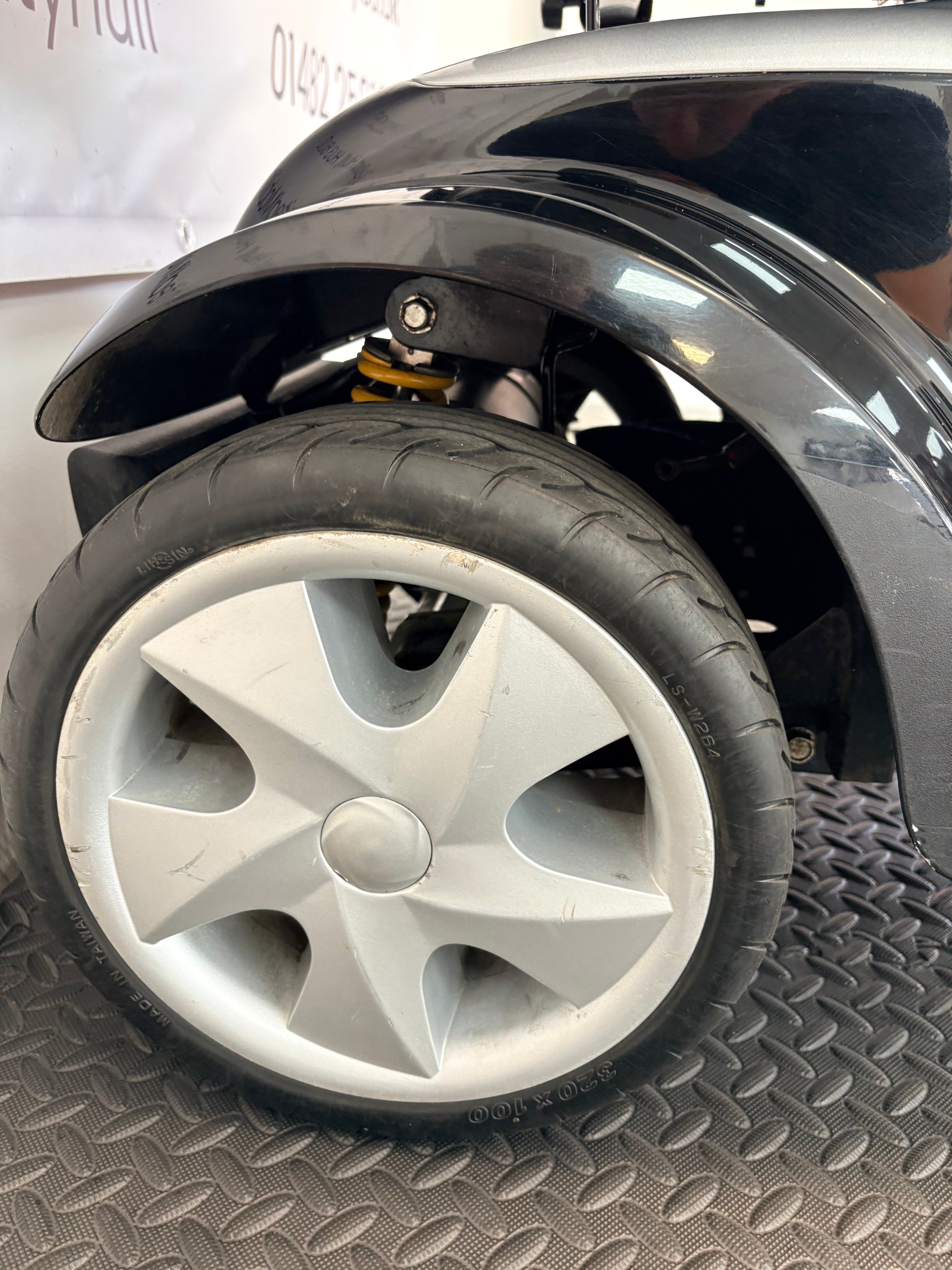 Used Kymco Maxi XLS 8mph mobility scooter